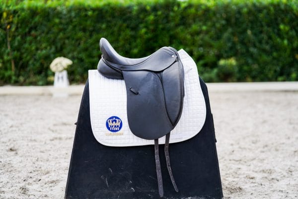 KM Dressage Deluxe